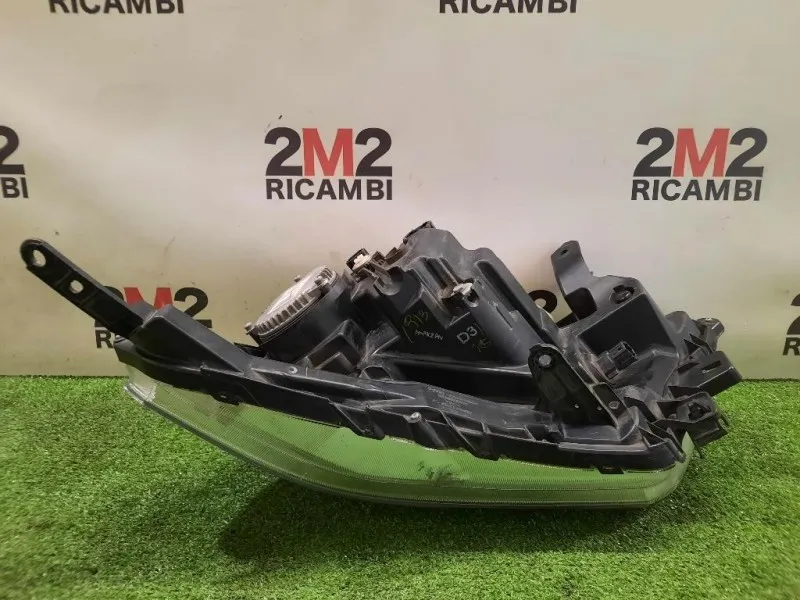 Proiettore ANT DX 260104KD5A Nissan Np300 Navara II 2015
