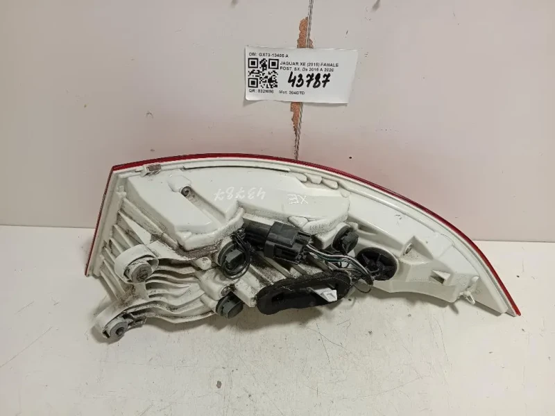 Fanale POST SX GX73-13405 A Jaguar XE 2015