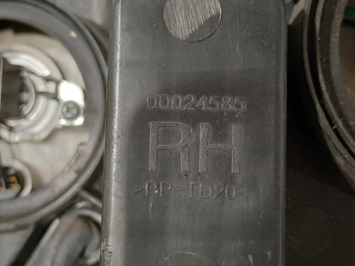 Proiettore ANT DX 00024585 Opel Antara A 2011