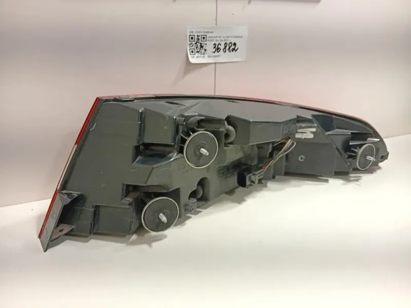 Fanale POST SX CX23-13405-AC Jaguar XF I 2011