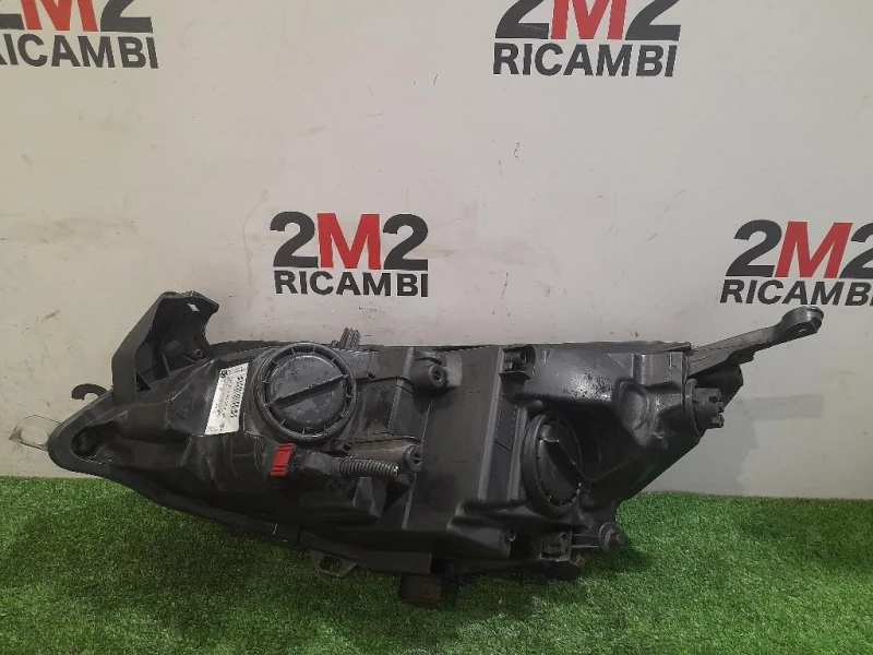 Proiettore ANT DX 1LG010011-10 Opel Astra J 2010