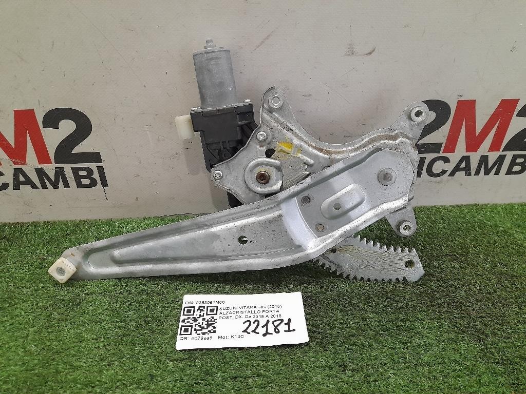 Alzacristallo Porta POST DX 8353061M00 Suzuki Vitara II 2015