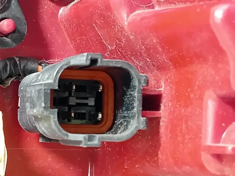 Fanale POST SX 92401-3W6 Kia Sportage III 2010