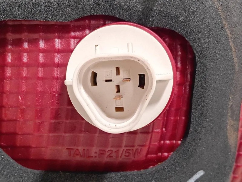 Fanale POST SX 92405F1501 Kia Sportage IV 2018