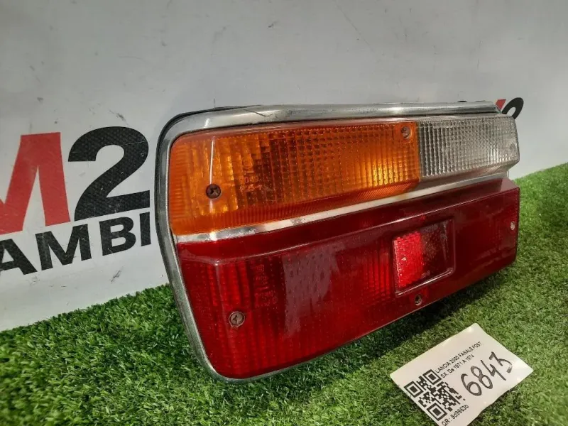 Fanale POST SX Lancia 2000