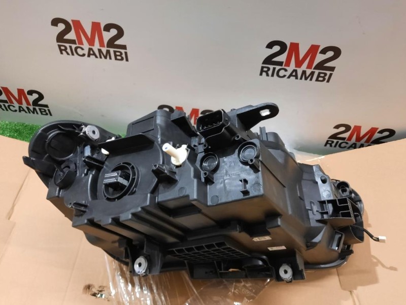 Fanale POST SX XFB000672 Land Rover Range Rover Sport I 2005