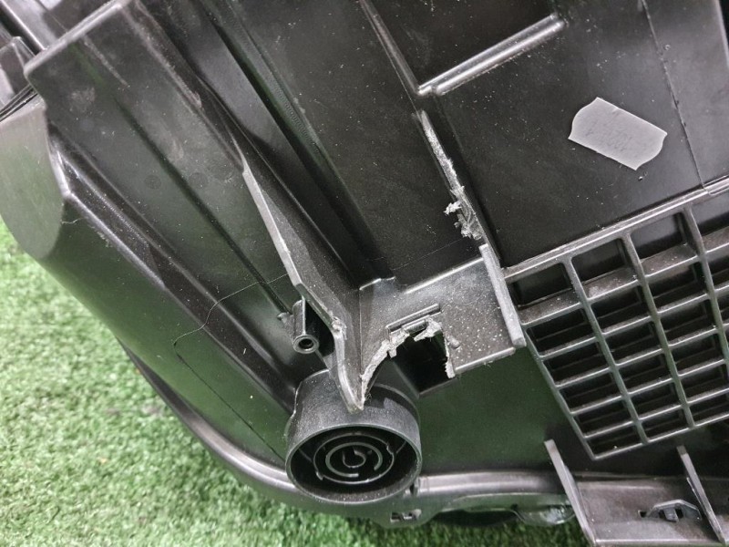 Fanale POST SX XFB000672 Land Rover Range Rover Sport I 2005