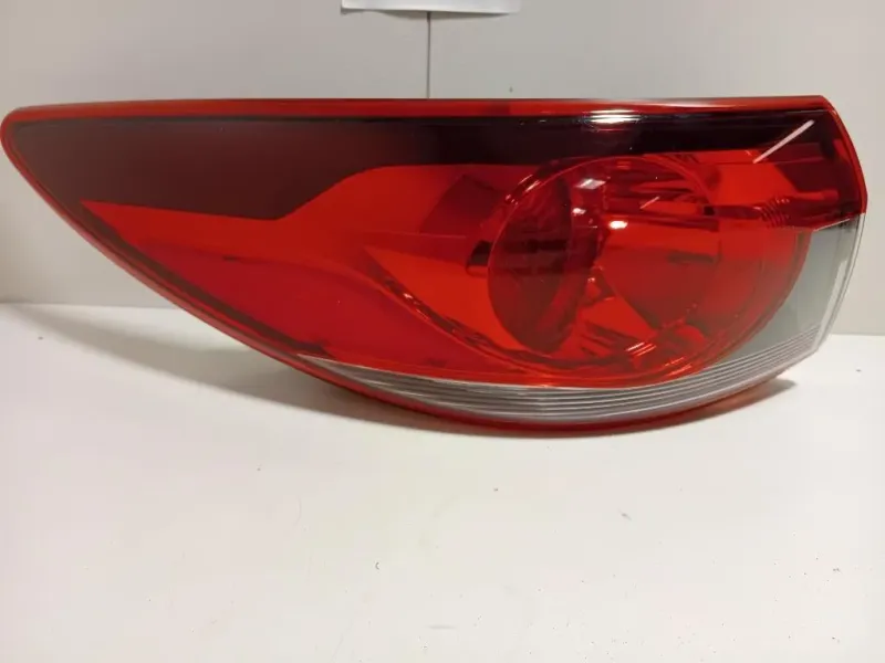 Fanale POST SX GHK1-51150 SX Mazda 6 III 2015