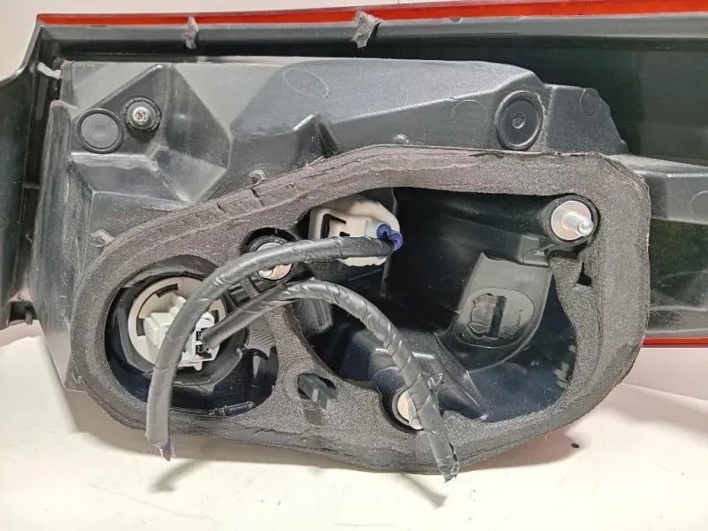 Fanale POST SX GHK1-51150 SX Mazda 6 III 2015