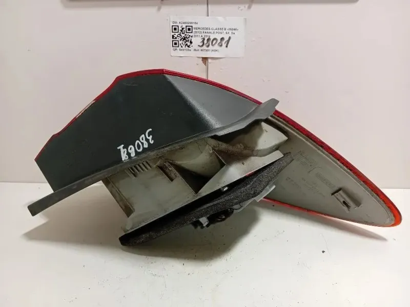 Fanale POST SX A2468200164 Mercedes Classe B W246 2012