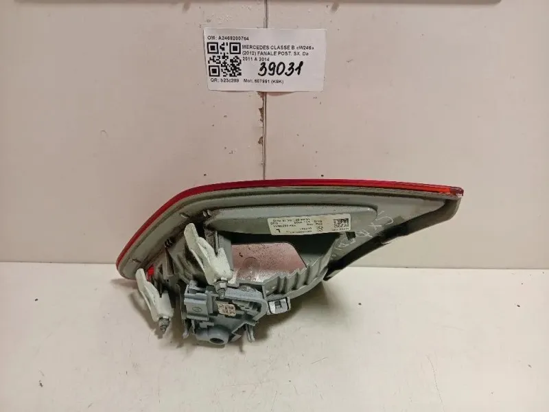 Fanale POST SX A2468200764 Mercedes Classe B W246 2012