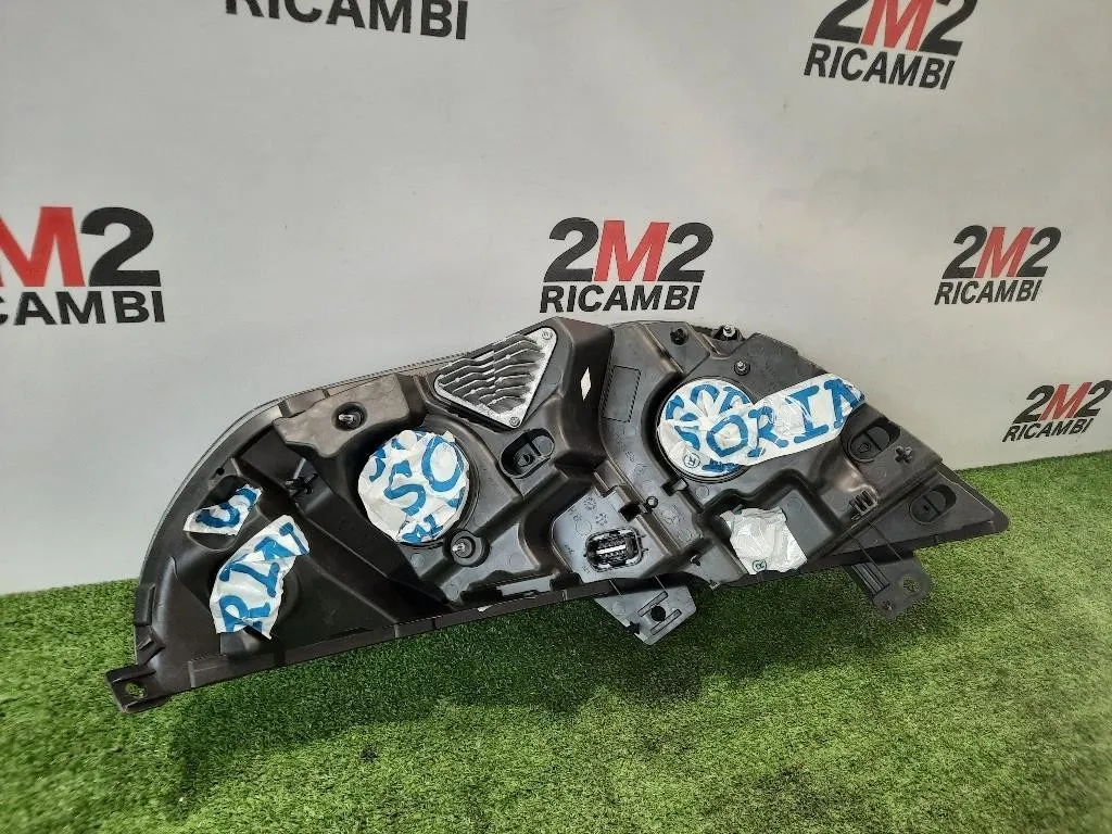 Proiettore ANT DX 260107241R Opel Movano B 2010