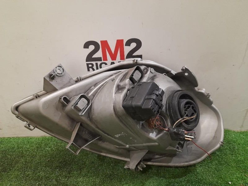 Proiettore ANT DX 7700311374 Opel Vivaro A 2001