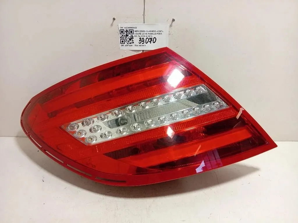 Fanale POST SX A2049060403 Mercedes Classe E C207 Coupé 2010