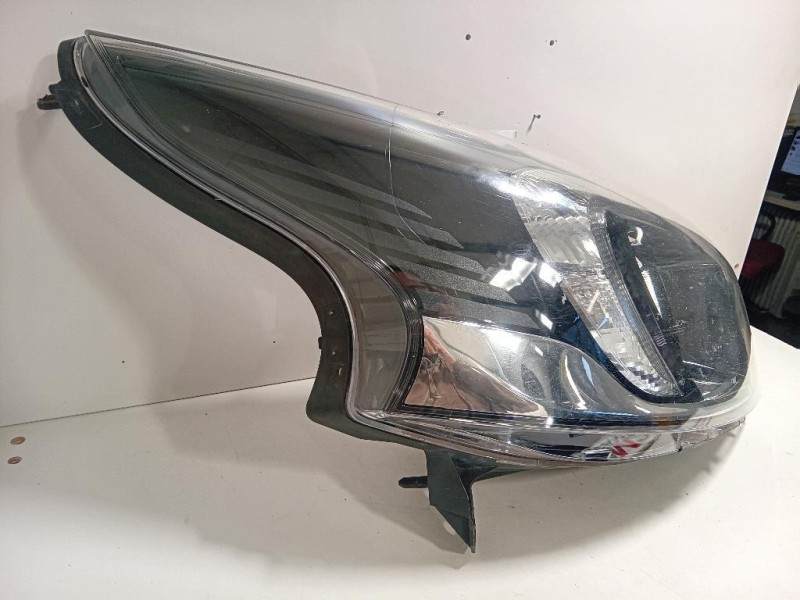 Proiettore ANT DX 93867950 Opel Vivaro B 2015