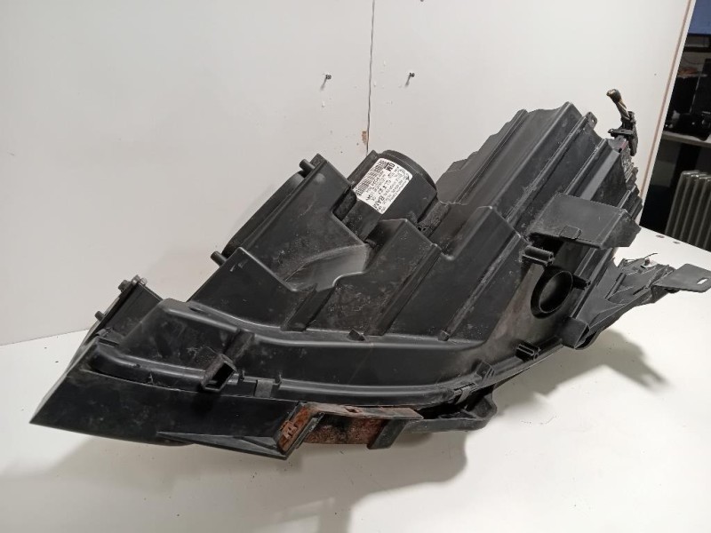 Proiettore ANT DX 39009024 DESTRO DX Opel Zafira C 2012