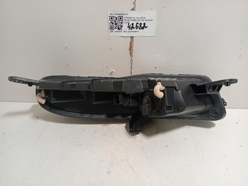 Proiettore ANT SX 9833480680-03 Citroen C3 III 2016