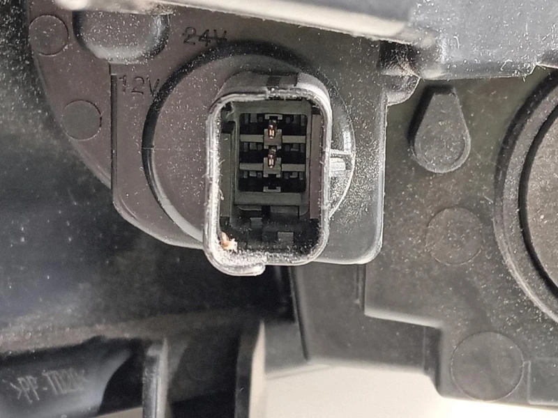 Proiettore ANT SX 9833480680-03 Citroen C3 III 2016