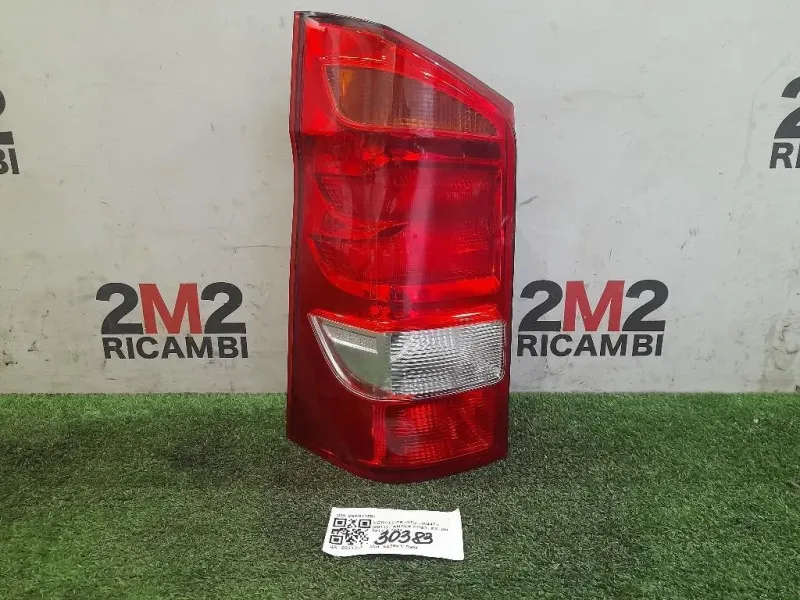 Fanale POST SX 2SK011581 Mercedes VITO W447 2014