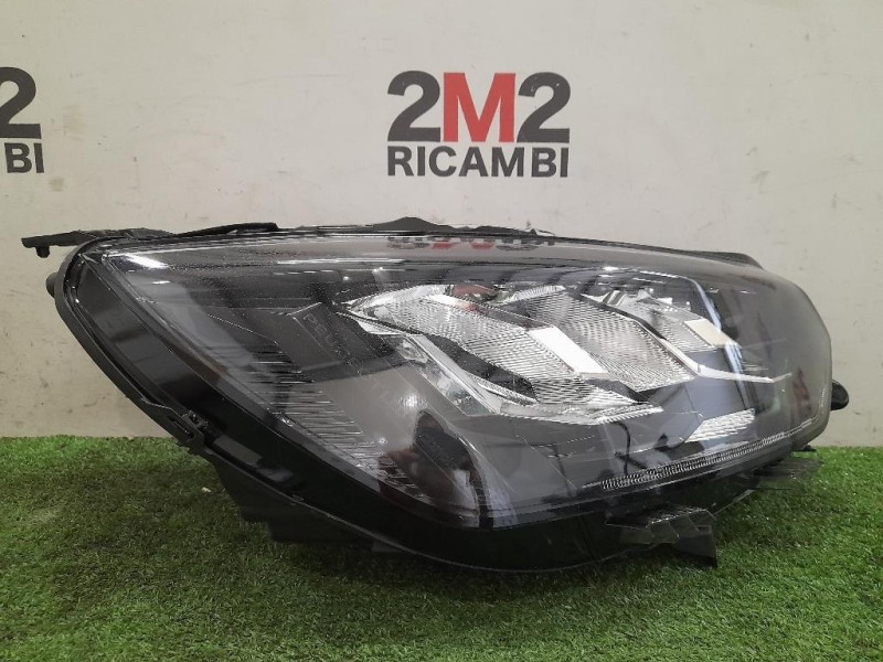 Proiettore ANT DX 9833036180 Peugeot 2008 II 2020