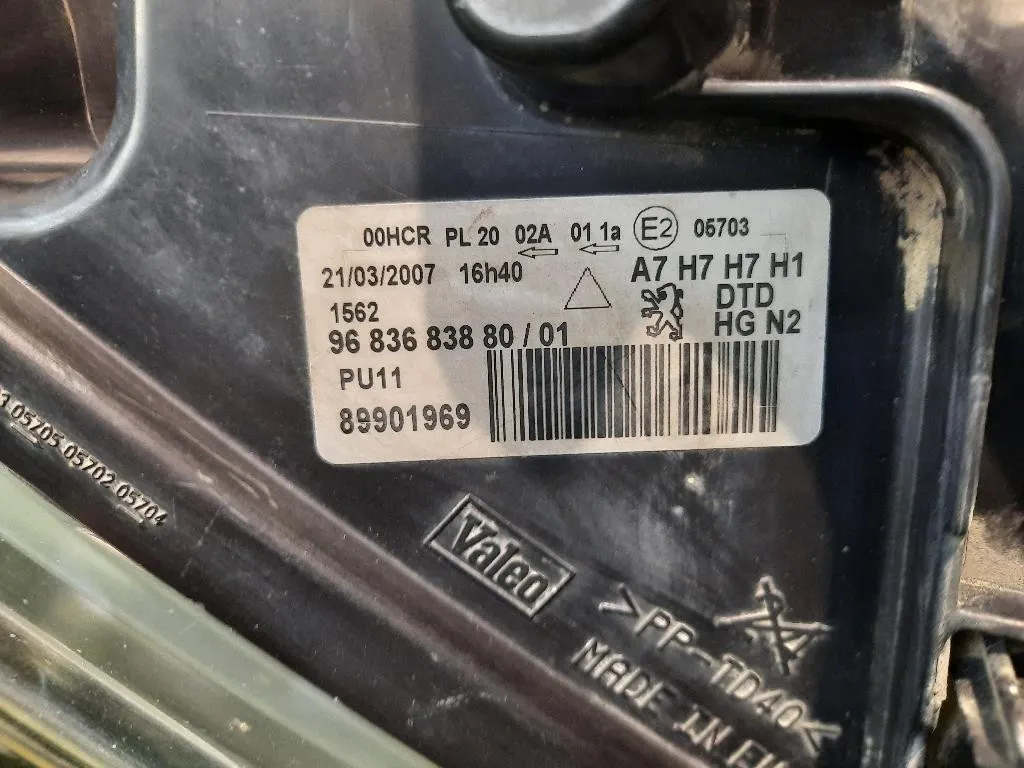 Proiettore ANT DX 9683683880 Peugeot 207 2006