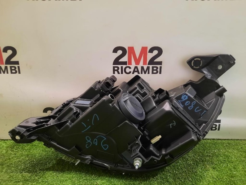 Proiettore ANT DX 9833036180 Peugeot 208 II 2019