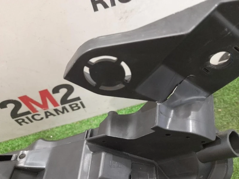 Proiettore ANT DX 9833036180 Peugeot 208 II 2019