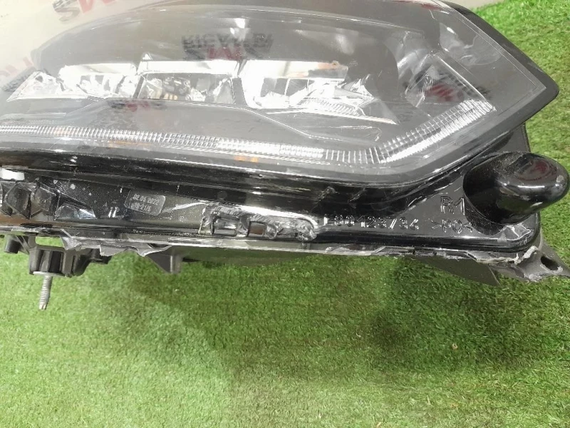 Proiettore ANT DX 9833036180 Peugeot 208 II 2019