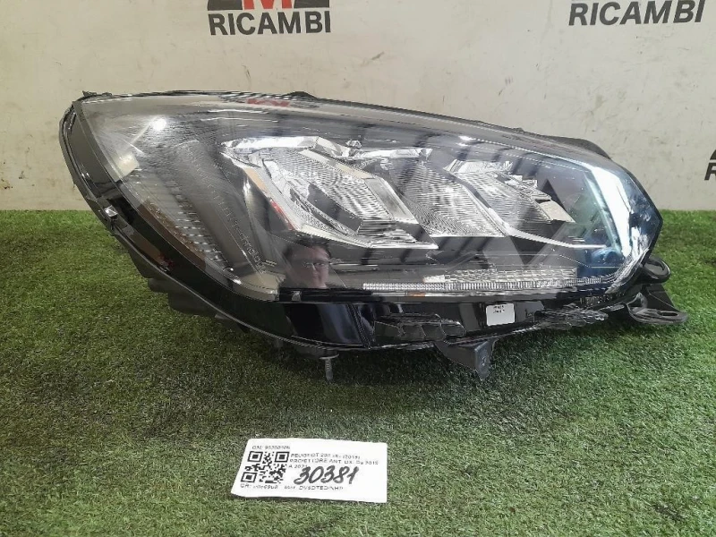 Proiettore ANT DX 90200108 Peugeot 208 II 2019