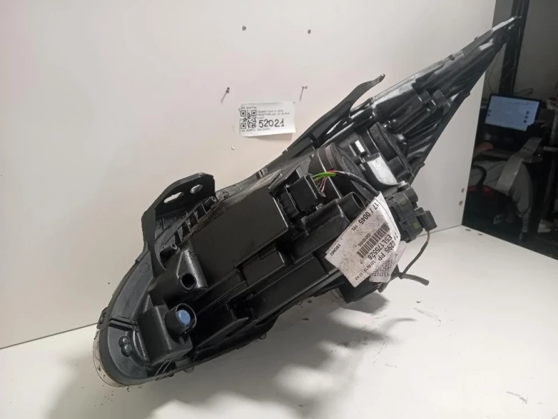 Proiettore ANT DX 89907702 Peugeot 3008 I 2013