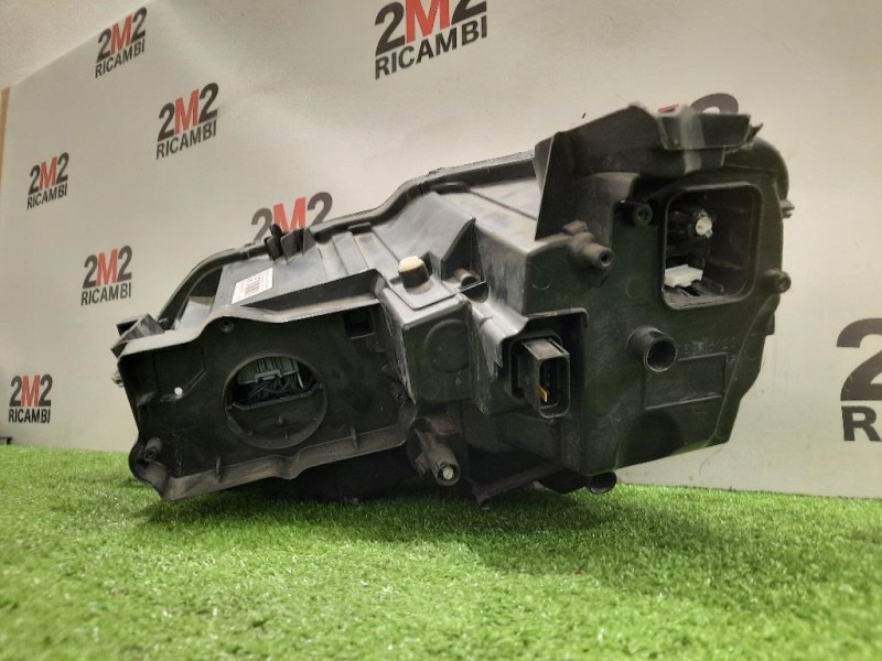 Proiettore ANT DX 9826572680 Peugeot 3008 II 2016