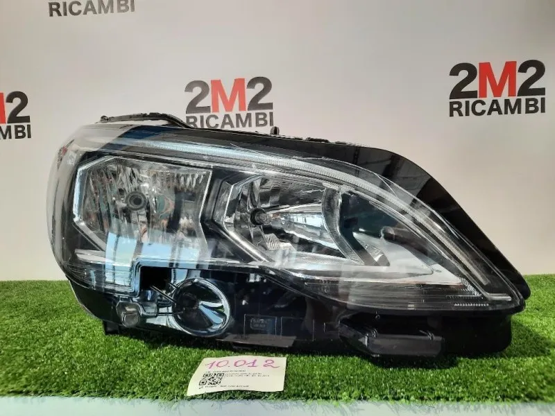 Proiettore ANT DX 1616878080 9810478080 Peugeot 3008 II 2016