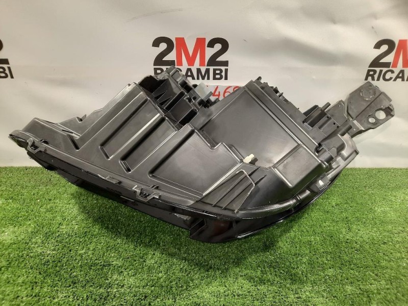 Proiettore ANT DX 98 362 301 8089914772 Peugeot 3008 II 2016