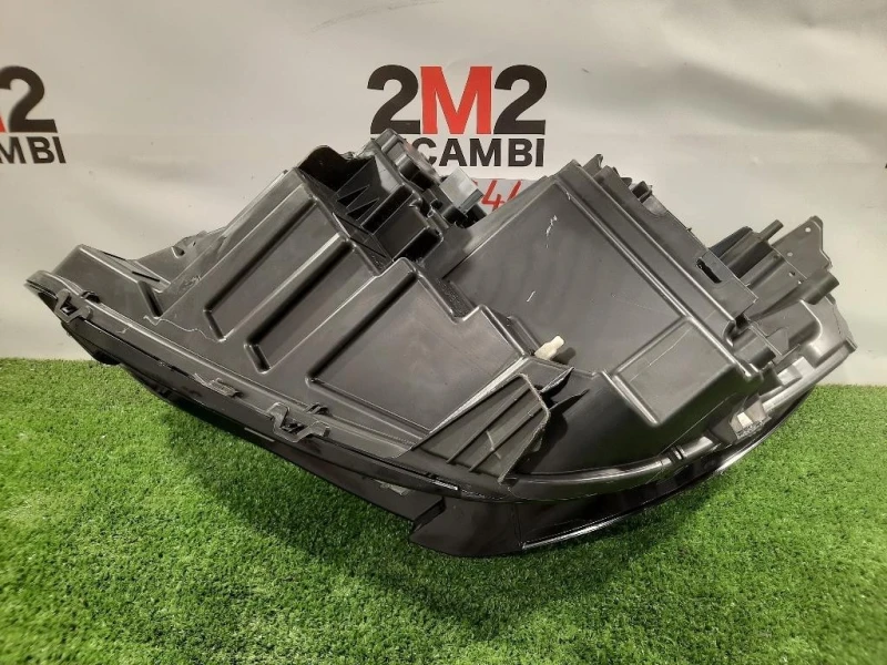 Proiettore ANT DX 98 362 301 8089914772 Peugeot 3008 II 2016