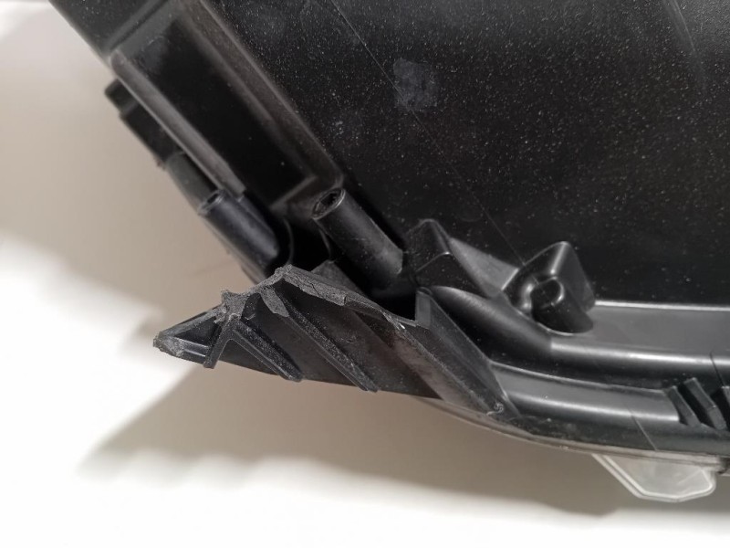 Proiettore ANT SX 260609367R Dacia Duster II 2018