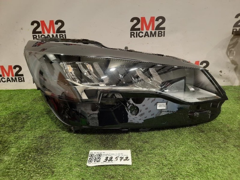 Proiettore ANT DX 9836230180 Peugeot 3008 II 2016
