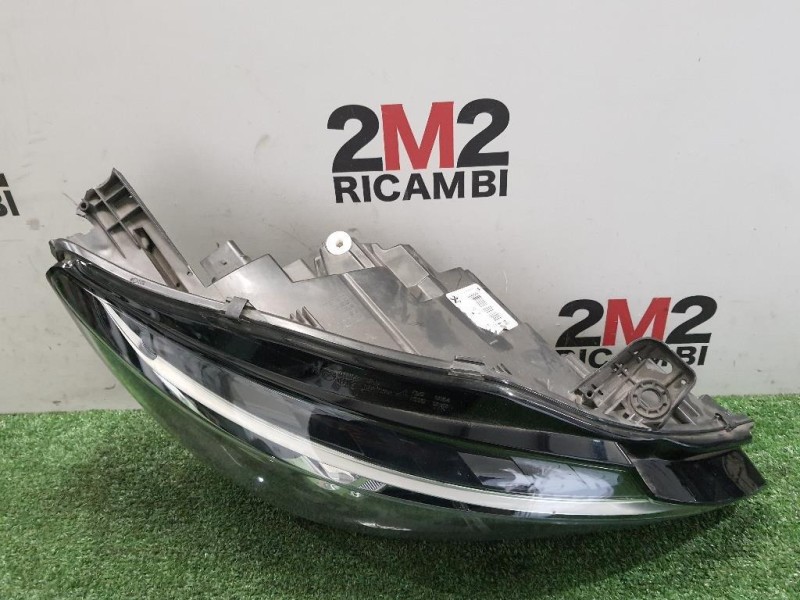 Proiettore ANT DX 9816990580 Peugeot 308 II SW 2017