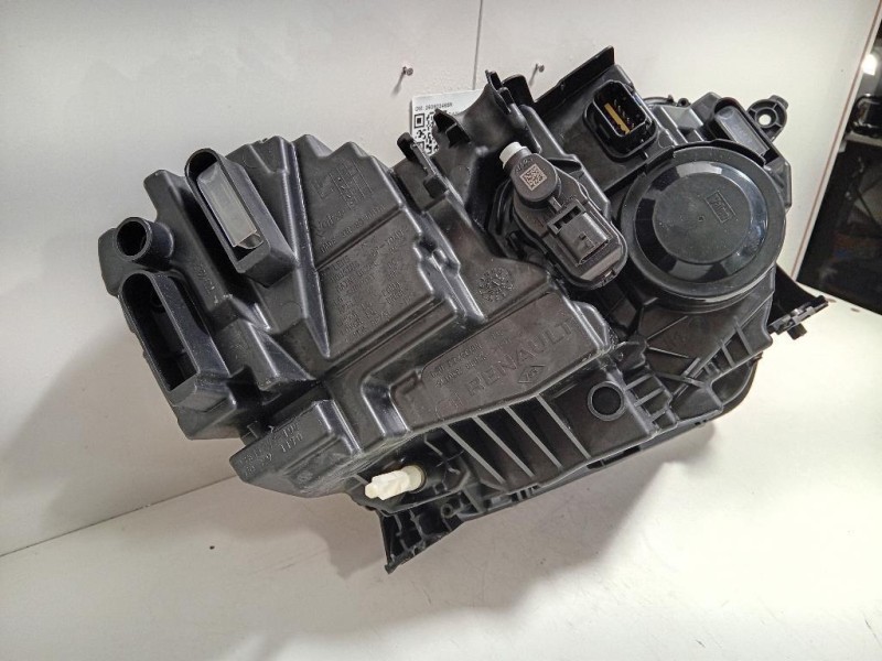 Proiettore ANT SX 260602465R Dacia Duster II 2018