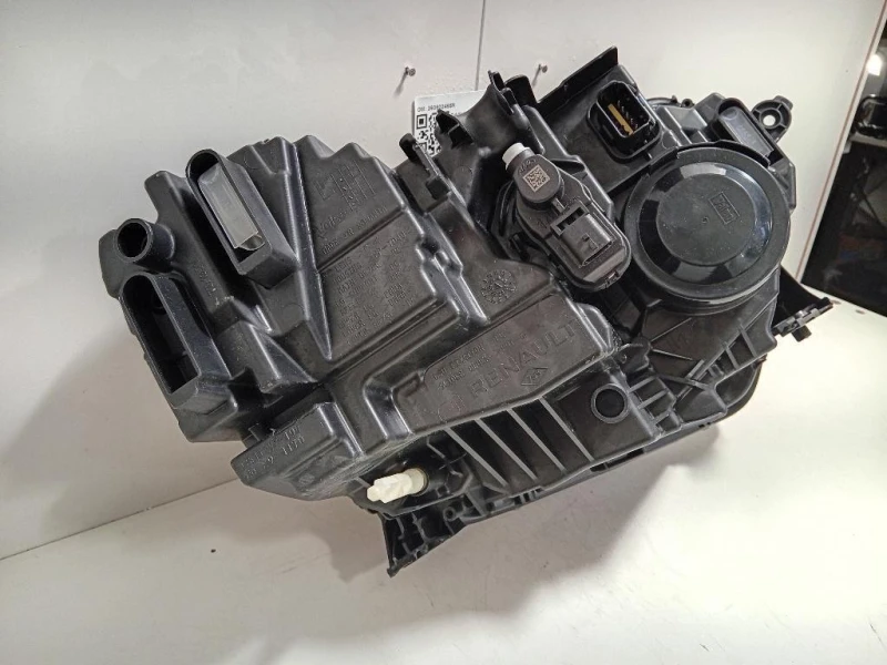 Proiettore ANT SX 260602465R Dacia Duster II 2018