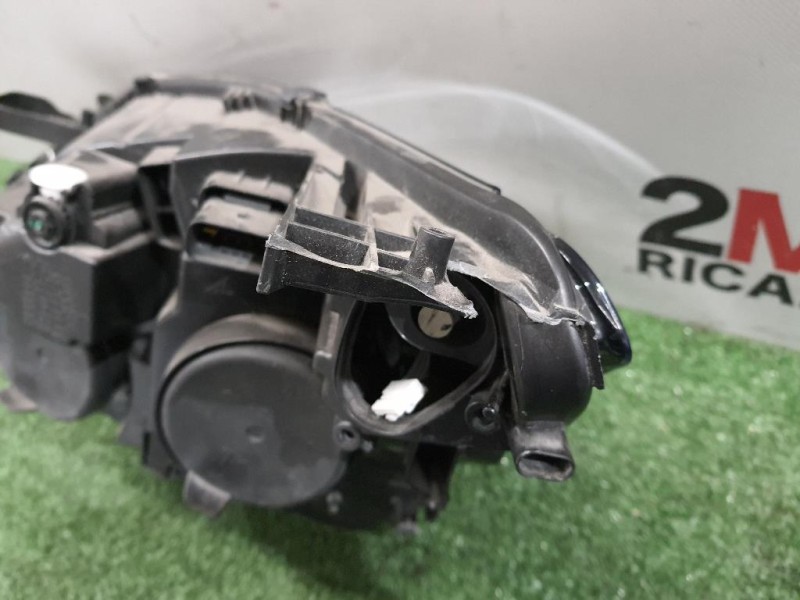 Proiettore ANT DX 9816990580 Peugeot 308 II SW 2017