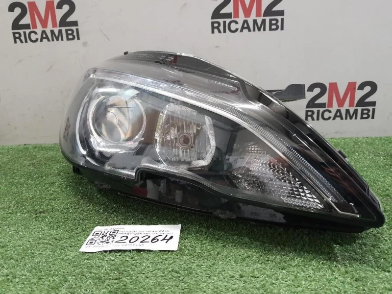 Proiettore ANT DX 9816990580 Peugeot 308 II SW 2017
