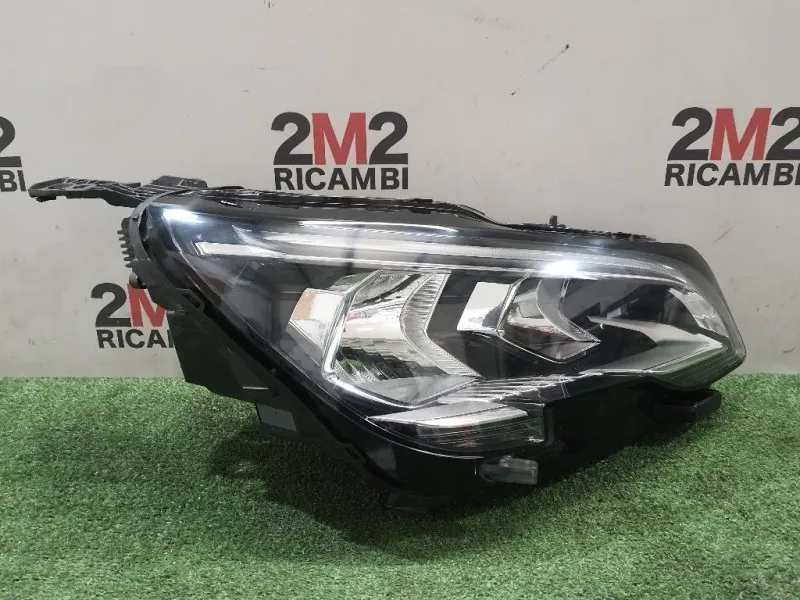 Proiettore ANT DX 9810478080 Peugeot 5008 II 2017