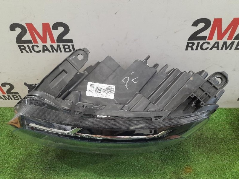 Proiettore ANT SX 260602287R Dacia Duster II 2018