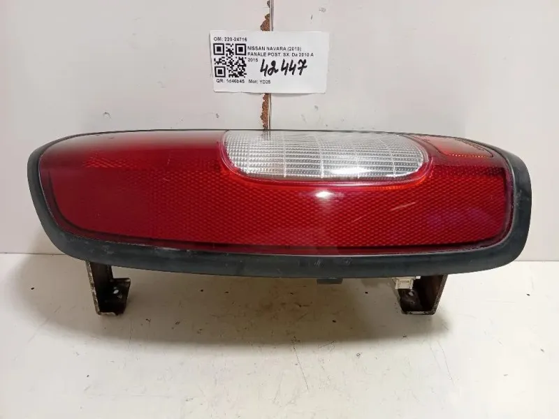 Fanale POST SX 220-24716 Nissan Navara 2010
