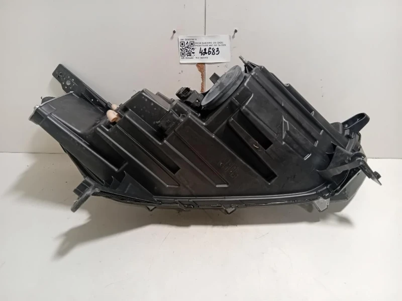 Proiettore ANT SX 260602561R Dacia Sandero III 2020