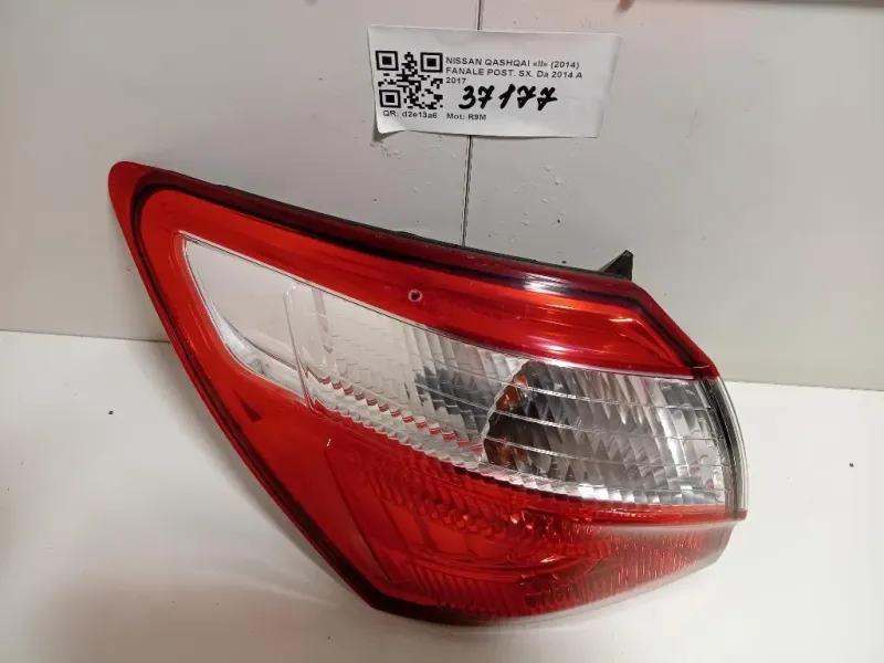 Fanale POST SX Nissan Qashqai II 2014