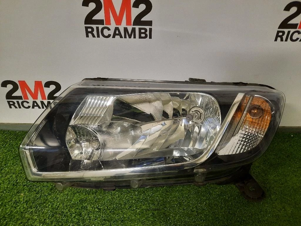 Proiettore ANT SX 260601236R Dacia Sandero Stepway II 2016