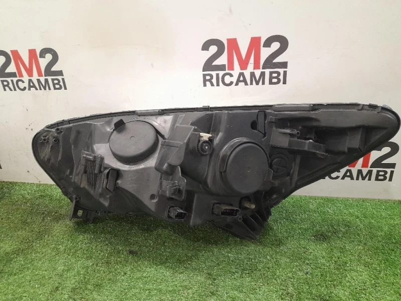 Proiettore ANT DX 260102734R Renault Captur I 2013