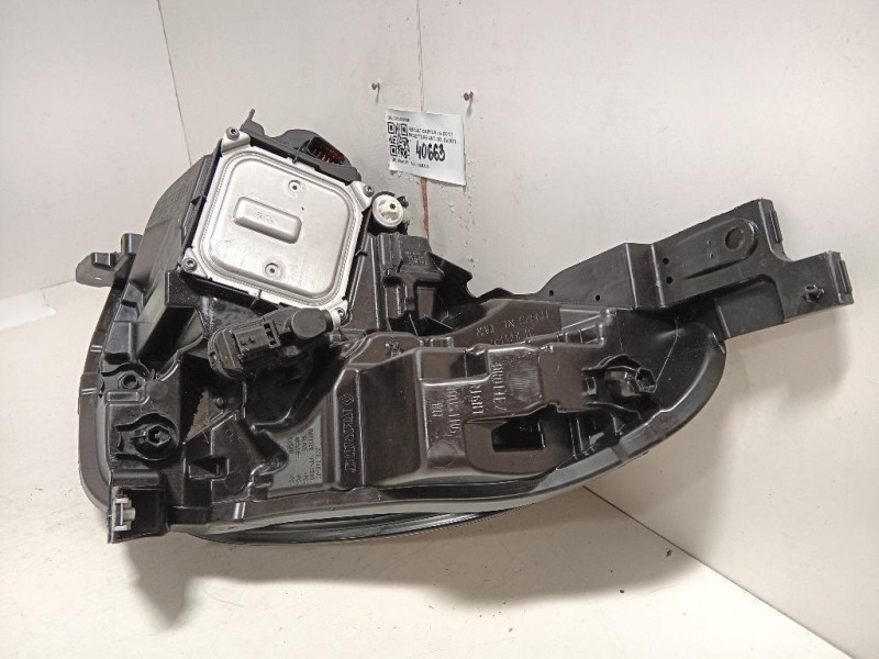 Proiettore ANT DX 260104900R Renault Captur I 2017