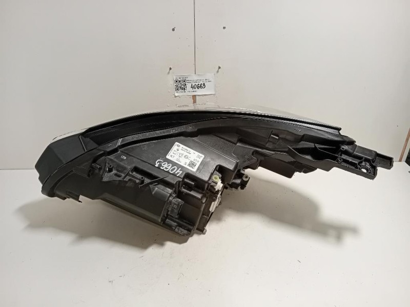 Proiettore ANT DX 260104900R Renault Captur I 2017